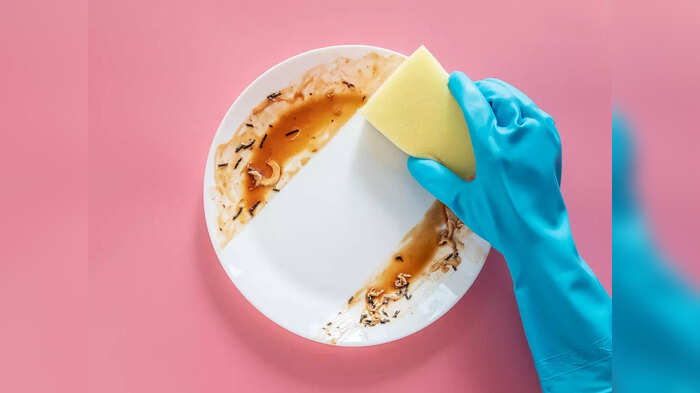 How to clean crockery: क्रॉकरी साफ करने का ये है आसान तरीका, दाग निकल जाएंगे और हट जाएगा पीलापन