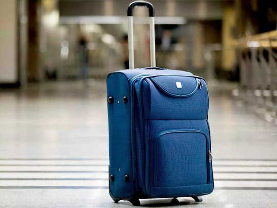 Travel Luggage को घर पर इस तरह से करें साफ, मिनटों में दिखने लगेगा नया जैसा