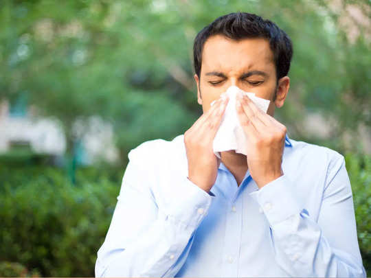 सर्दियों में धूल की एलर्जी बन रही परेशानी का सबब? इन आयुर्वेदिक उपायों से दूर होगी परेशानी