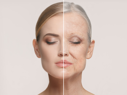 Tips to reduce premature skin aging: चेहरे से एजिंग के लक्षण करने हैं दूर तो फॉलो करें ये 4 आसान टिप्स