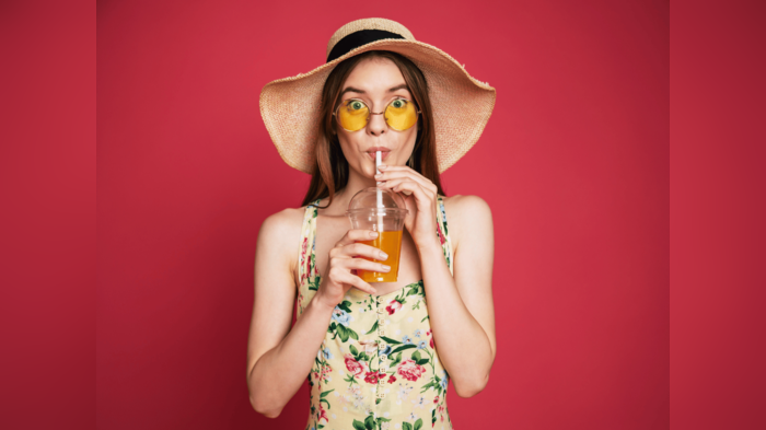 Unhealthy Drink: गर्मियों में भूलकर भी ना पीएं ये 5 तरह के ड्रिंक्‍स, शरीर को हो सकता है नुकसान
